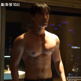 他有宽大的胸怀！